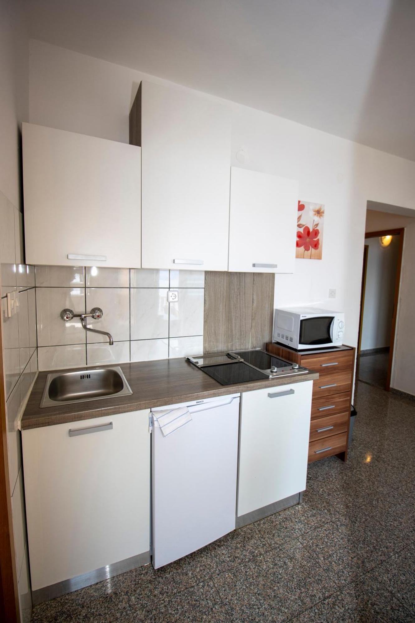 Apartmani Vesna เซลินา ภายนอก รูปภาพ